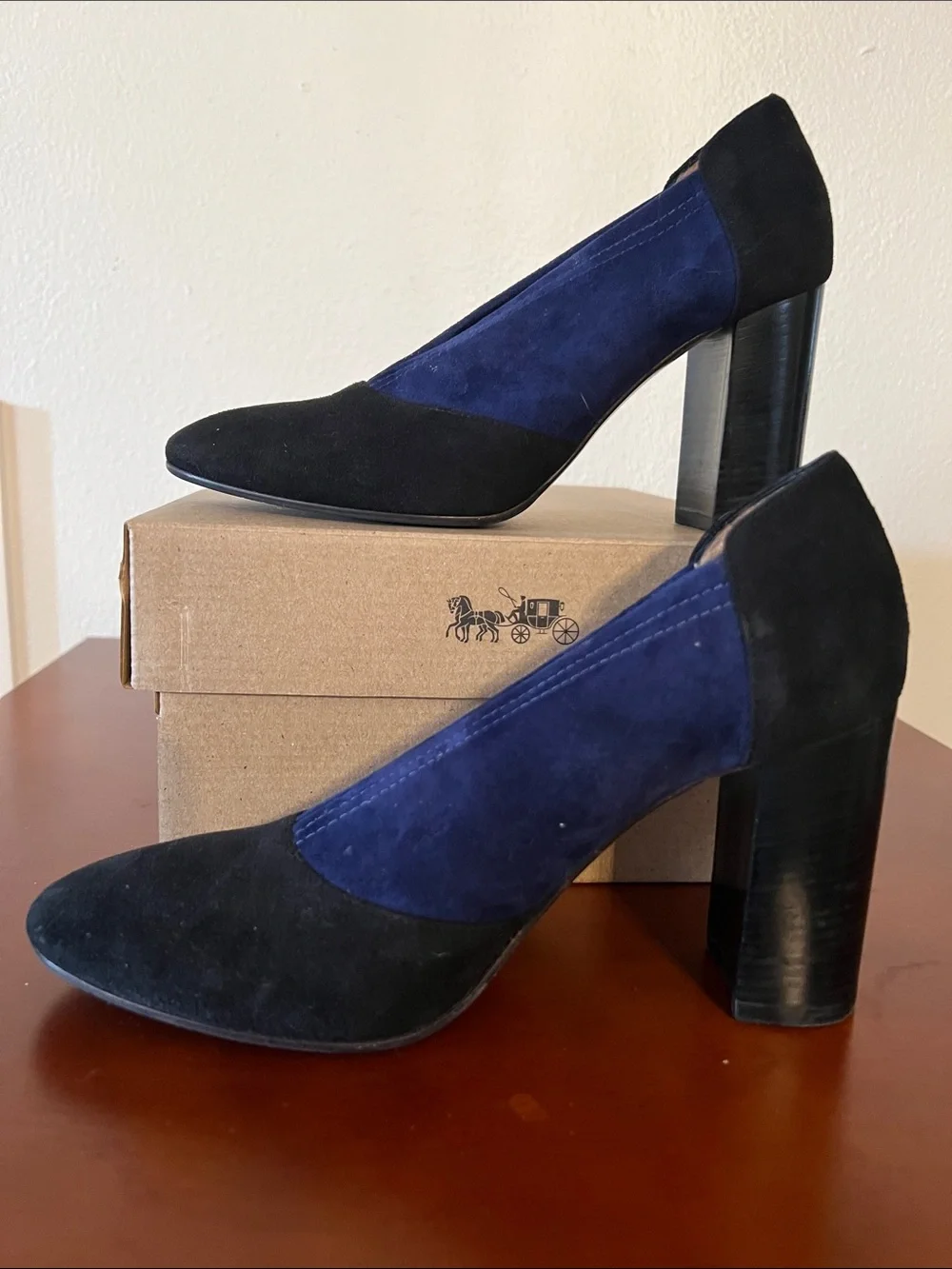 Aquatalia elegant navy